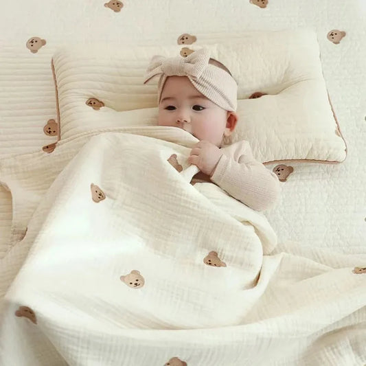 Baby Blanket with Bear Embroidery